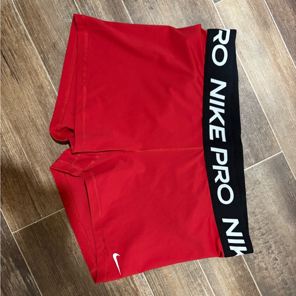 Nike Pro Red Shorts 3”